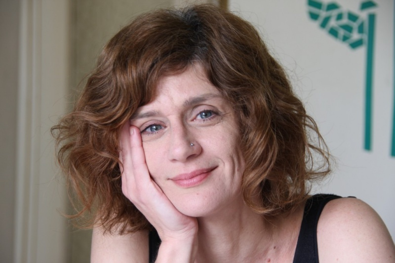 Anna Masha: My Gertrude is a mature and lively woman, who trembles at death and in order to exorcise him is driven to the most impulsive and frivolous act