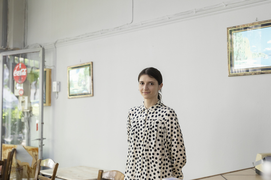 Maria Vourou talks about the show A Live.