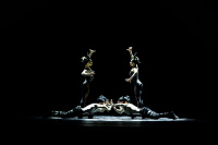 MOMIX «Alice» (2026)