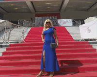 Αθανασία Κιφοκέρη Αναμνηστική φωτογραφία από επίσκεψη στις Cannes και τον χώρο διεξαγωγής του Cannes Film Festival, έναν από τους πλέον αναγνωρισμένους θεσμούς του παγκόσμιου κινηματογράφου.