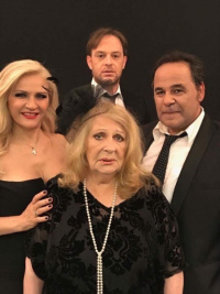 Θανάσης Τούμπουλης ΜΠΑΜΠΑ ΜΗΝ ΞΑΝΑΠΕΘΑΝΕΙΣ ΠΑΡΑΣΚΕΥΗ