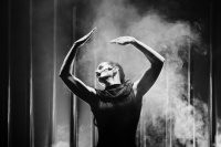 Μαριλένα Γεωργαντζή ΦΘΟΓΓΙΚΑ ΠΑΘΗ, Stereo Nero Dance Co.,2019 ©kikipapadopoulou