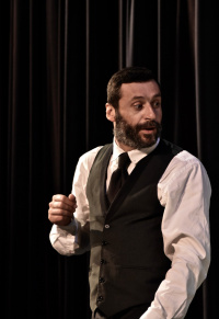 Οιδίποδας και Αντίποδας (2019)