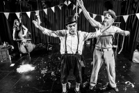 TOURING TROUPE (2022)
