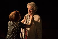 Λία Αβαρέτου - Δύο σε ένα παγκάκι, 2017 (θέατρο)