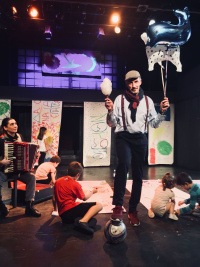 The man with the flower in his mouth (2018)