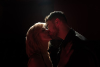 Love me (2020)