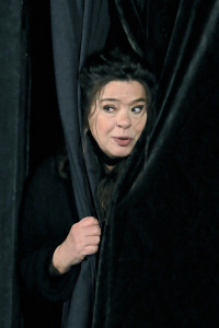 Άνα ή το Πανέξυπνο Κορίτσι (2019)