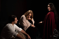 Ελένη Τσακάλου - Το άνθος του γυαλού, 2020 (θέατρο)