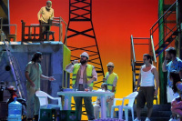 Η αυλή των θαυμάτων (2011)