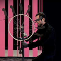 Das Kapital [a model] (2017)