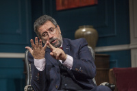 Δείπνο ηλιθίων (2020)