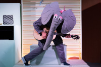 Elephant in the room (2021)