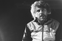 Ευτυχισμένες Μέρες (2019)