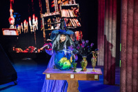 Fritandela: The Witch Who Hated Carols (2019)