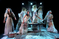 Αναστασία Τσούτση - Γυναίκες από χώμα, 2018 (θέατρο)