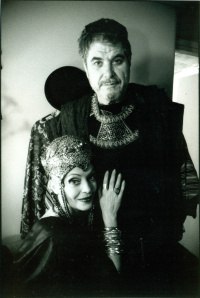 Δημήτρης Τζουμάκης - Ιωάννης ο Πρόδρομος, 2002 (θέατρο)