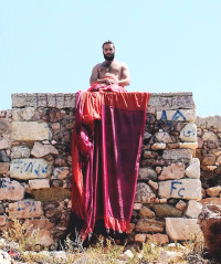 Ίων, μια εκδοχή για δύο πρόσωπα (2017)