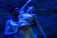 Ιστορία έρωτα και αναρχίας (2019)