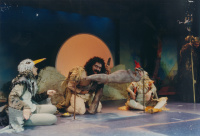 Ανδρέας Βαρούχας - Η χώρα των πουλιών, 2002 (θέατρο)