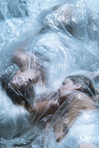 Κούκλες στην Αθήνα (2019)
