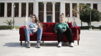 Monis, the sofa revolution (2017)