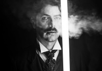 Tesla (2019)