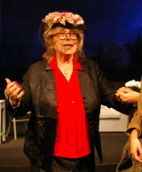 Δέσποινα Στυλιανοπούλου - Οίκος ευγηρίας:η ευτυχισμένη δύσις, 2015 (θέατρο)