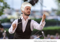Haydn ran away! (2022)