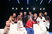 Ποιος σκότωσε το σκύλο τα μεσάνυχτα (2019)