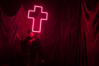 Τα δάση στα γόνατα (2019)