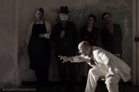 The theater maker (2016)