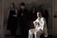 The theater maker (2016)