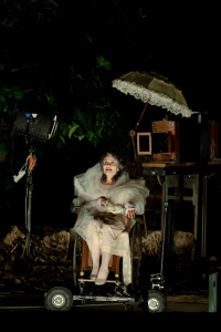 Το τερατώδες αριστούργημα (2009)