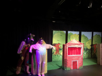 The Three Little Pigs (2016)