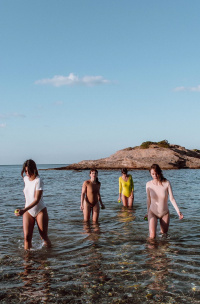 The four little girls (2018)