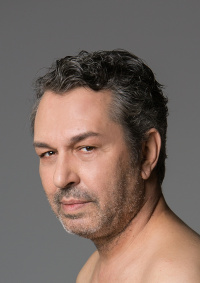 Ο Ουρανός ... και το Παντελόνι του (2018)