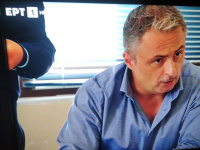 Δημήτρης Παπανικολάου 2021 "ΣΕ ΞΕΝΑ ΧΕΡΙΑ" ΕΡΤ
ΕΠΙΚΕΦΑΛΗΣ ΑΞΙΩΜΑΤΙΚΟΣ ΑΣΤΥΝΟΜΙΑΣ