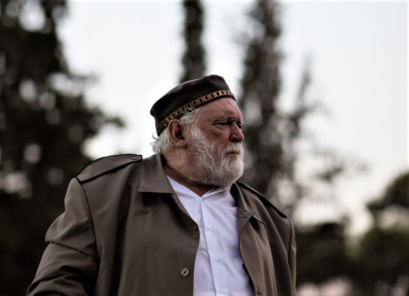 Κώστας Καζάκος