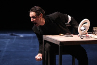 Αιμίλιος Χειλάκης - Μόνος με τον Άμλετ, 2016 (θέατρο)