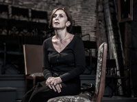 Κατερίνα Διδασκάλου - Η πόρνη από πάνω, 2015 (θέατρο)
