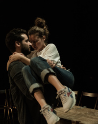 Κωνσταντίνος Μπιμπής - Οι κάτω απ’ τ’ αστέρια, 2018 (θέατρο)